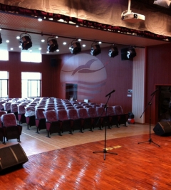 學（xué）校禮堂環保吸音（yīn）板工程（chéng）